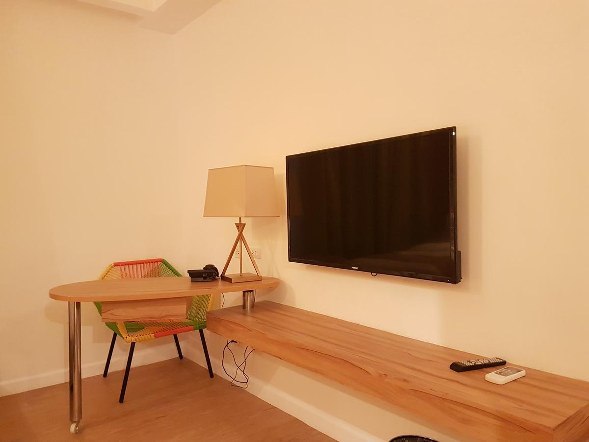 Ferra Hotel And Garden Suites Balabag  Εξωτερικό φωτογραφία