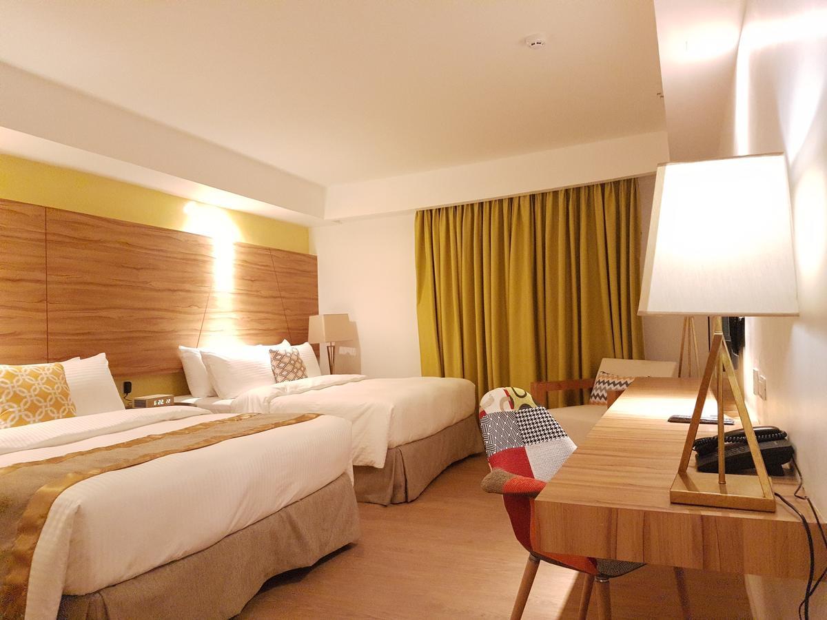 Ferra Hotel And Garden Suites Balabag  Εξωτερικό φωτογραφία