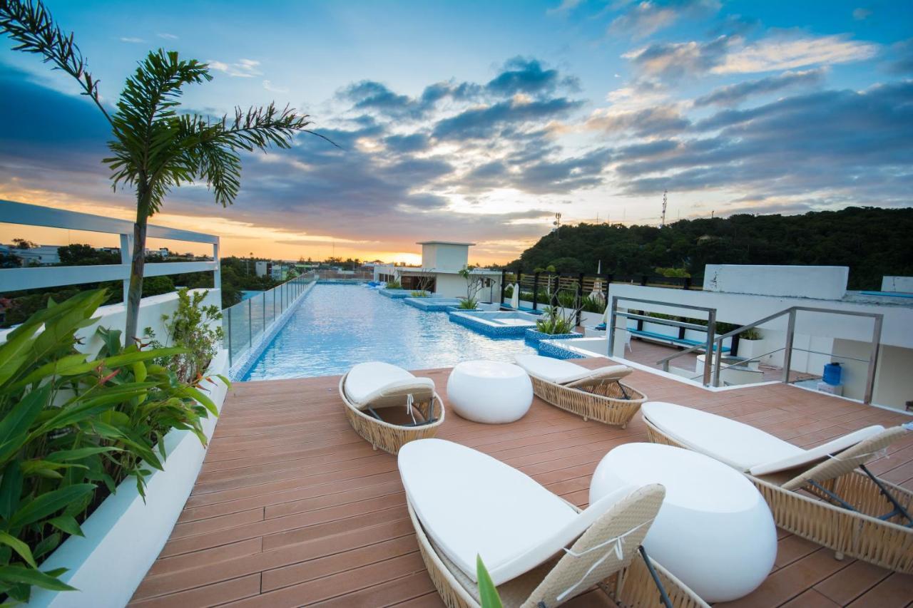 Ferra Hotel And Garden Suites Balabag  Εξωτερικό φωτογραφία