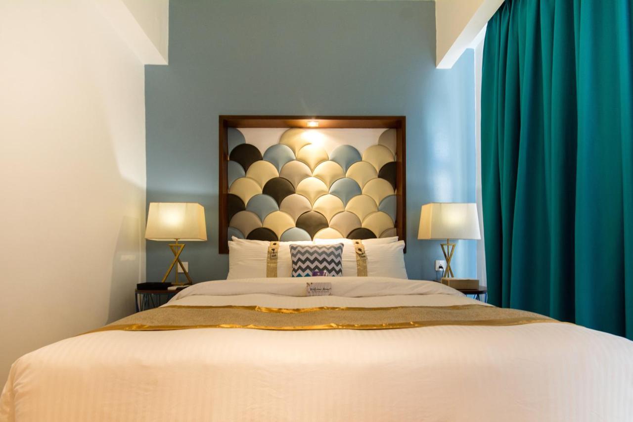 Ferra Hotel And Garden Suites Balabag  Εξωτερικό φωτογραφία