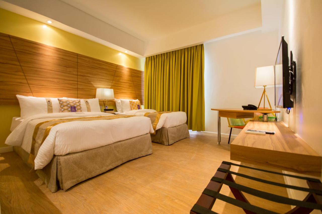 Ferra Hotel And Garden Suites Balabag  Εξωτερικό φωτογραφία