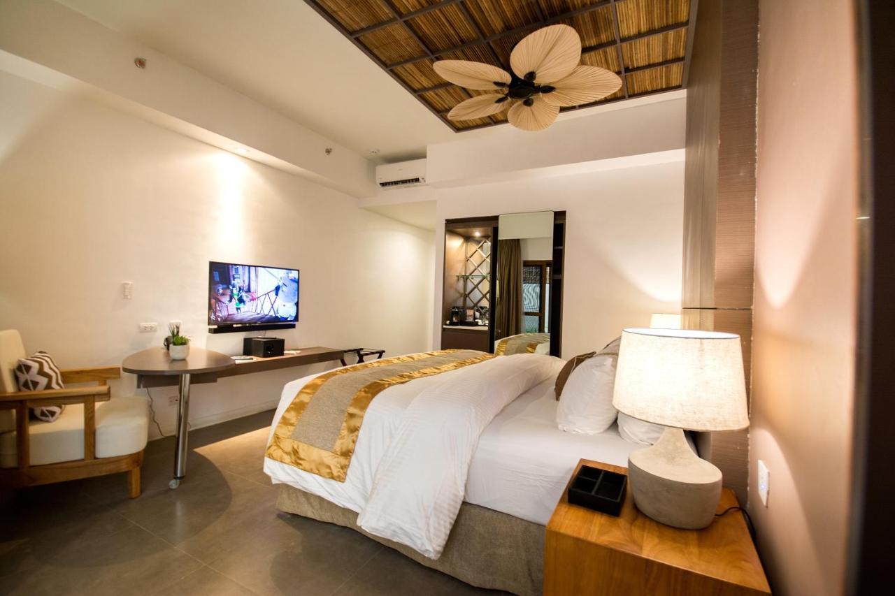 Ferra Hotel And Garden Suites Balabag  Εξωτερικό φωτογραφία