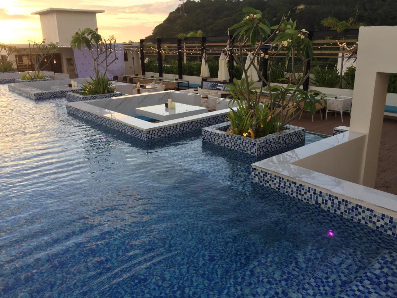 Ferra Hotel And Garden Suites Balabag  Εξωτερικό φωτογραφία
