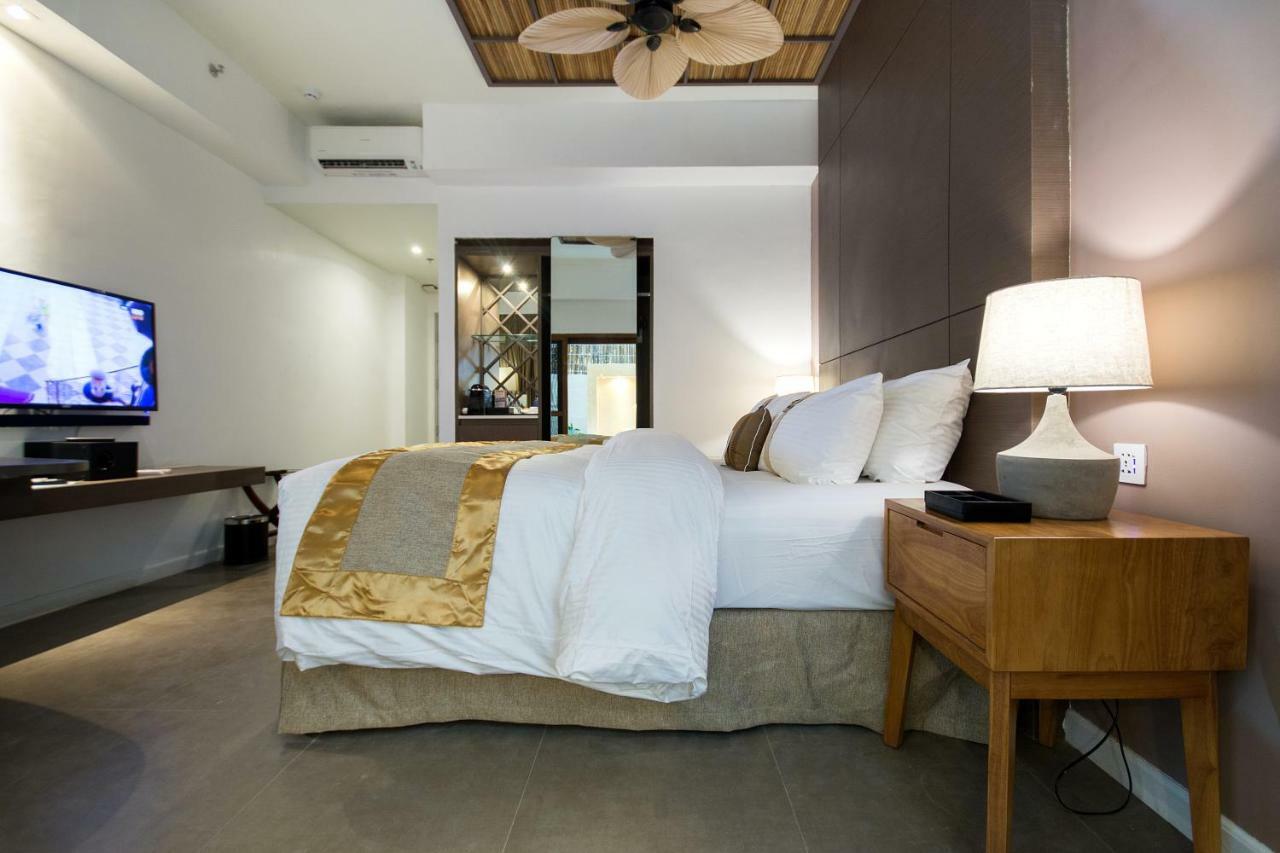 Ferra Hotel And Garden Suites Balabag  Εξωτερικό φωτογραφία