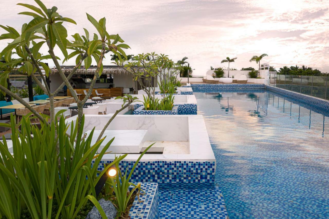 Ferra Hotel And Garden Suites Balabag  Εξωτερικό φωτογραφία